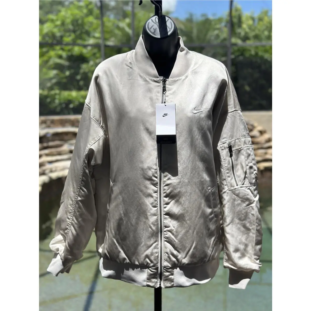 Nike clothing - Cream 6