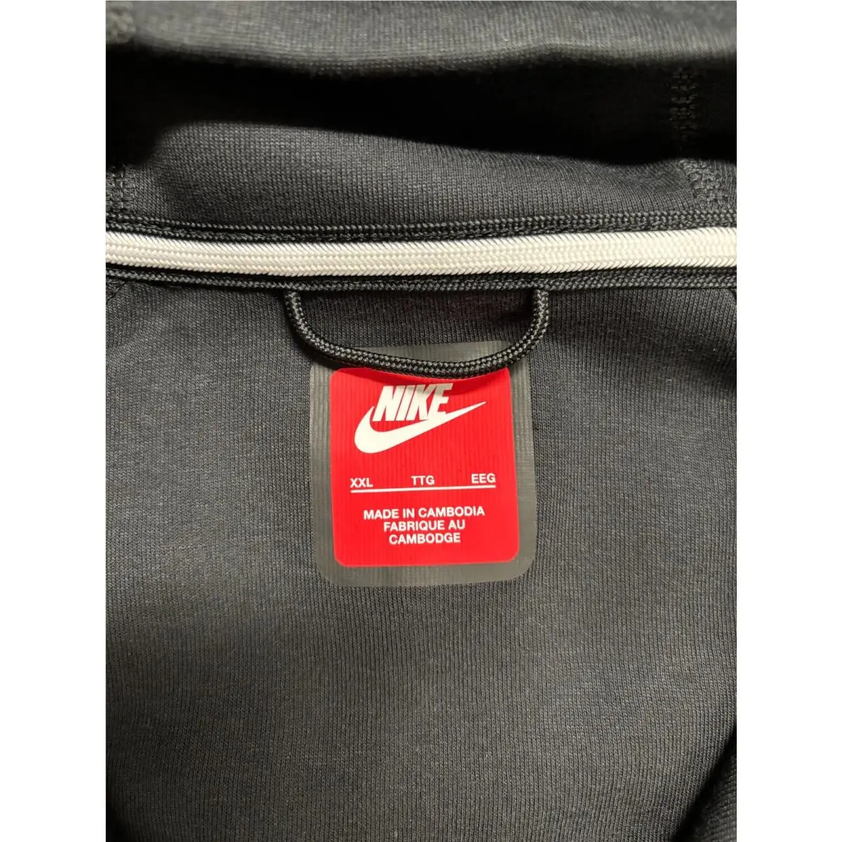 Nike clothing - Black 5