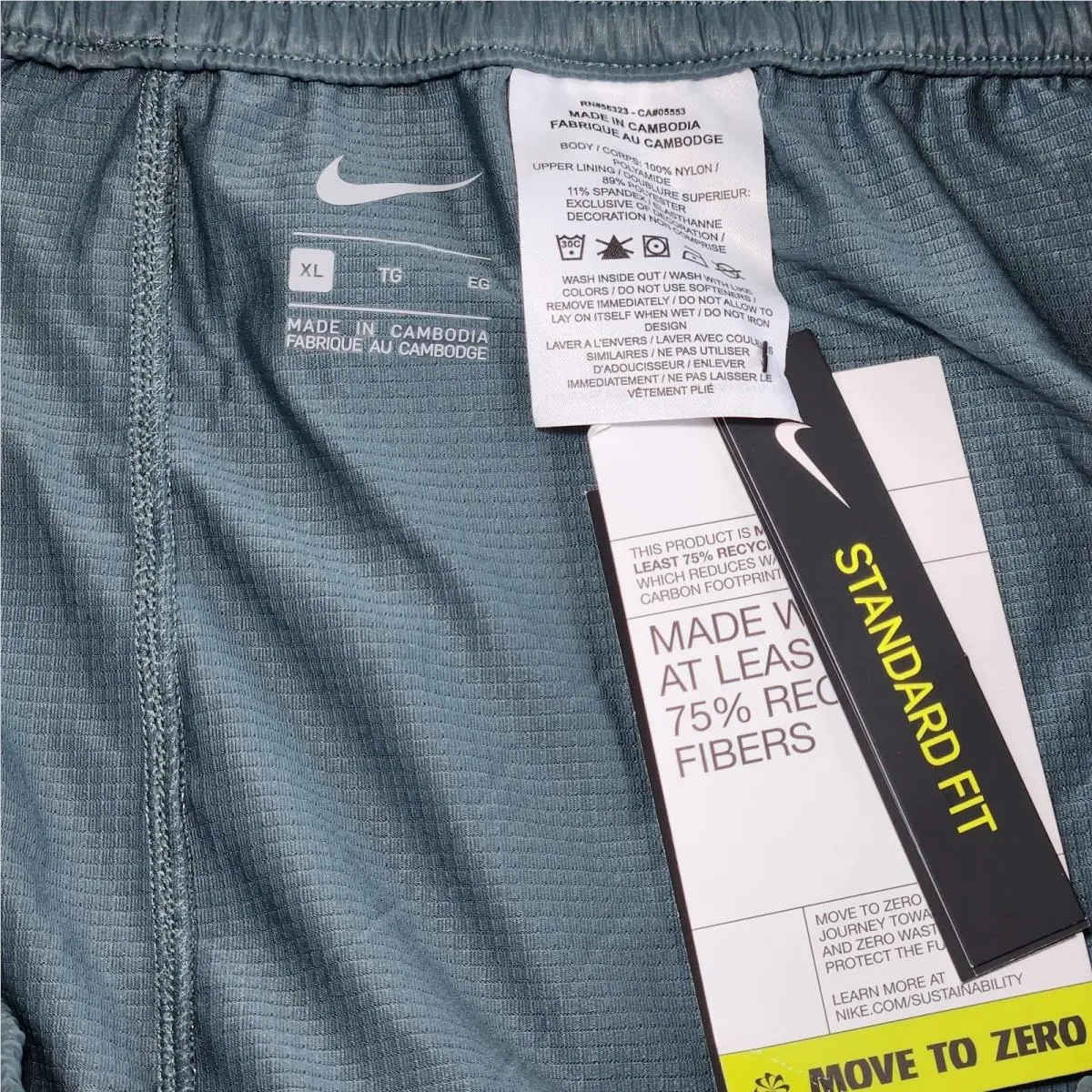 Nike clothing - Run Division Premium Pinnacle - Run Division Premium Pinnacle - DA1288-387 - Green 2