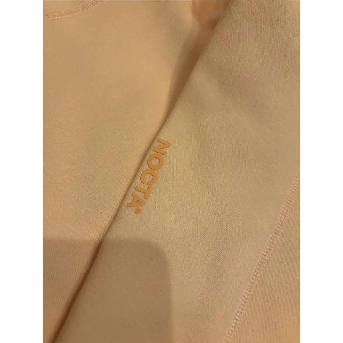 Nike clothing - Ice Peach (UPC: 197601429115) 4