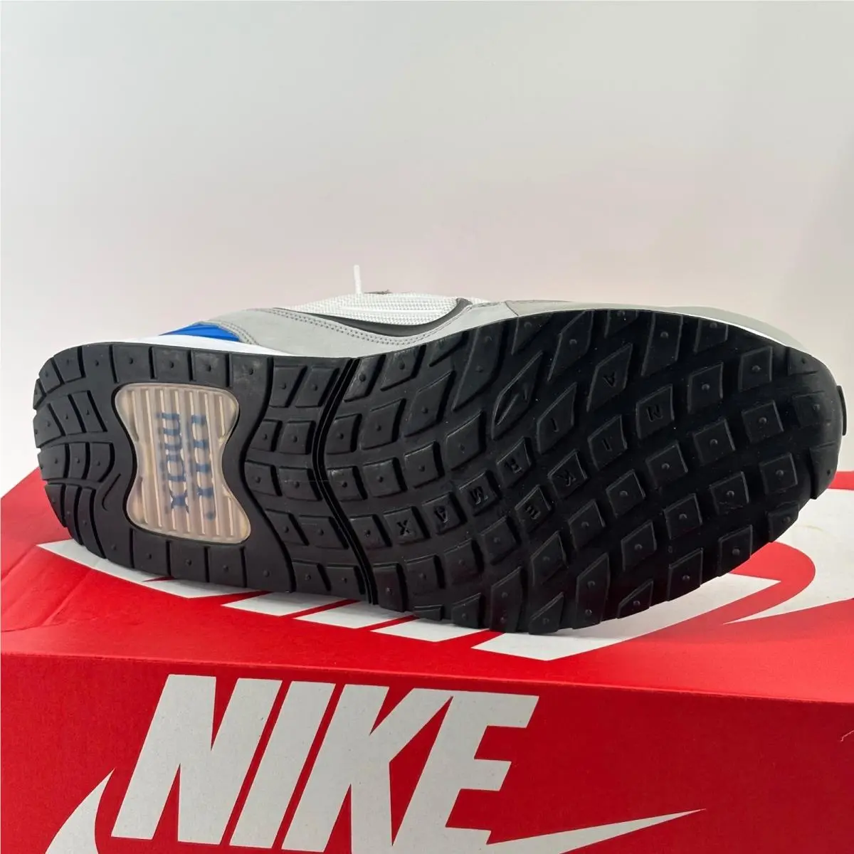 Nike shoes - Air Max Verse - Air Max Verse - Gray 2