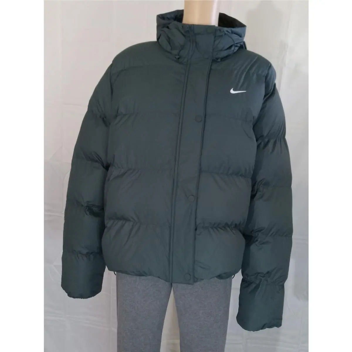 Nike Women`s Sportswear Therma-fit Puffer Jacket Sz Large IH1005-390
