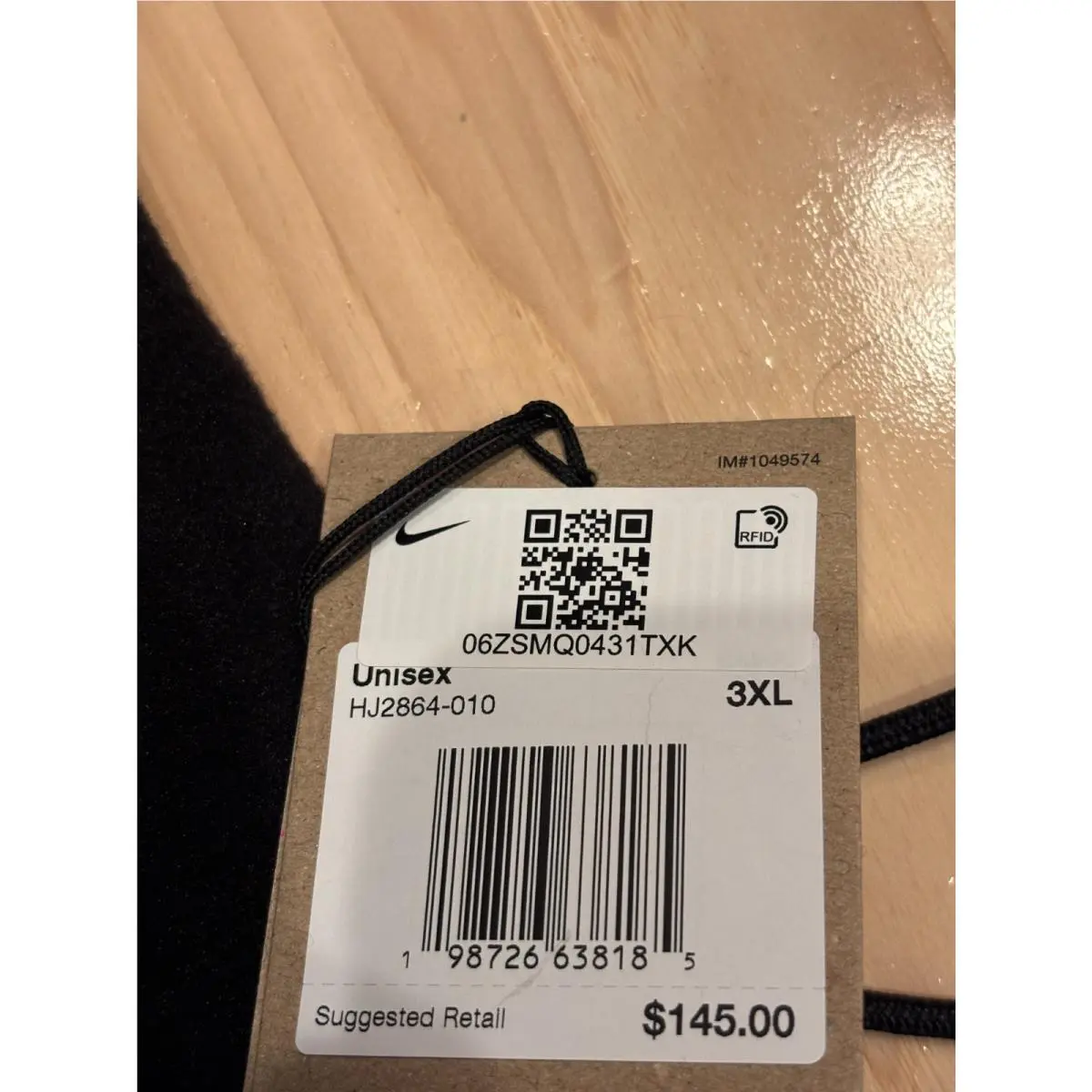 Nike clothing - Black (UPC: 198726638185) 5