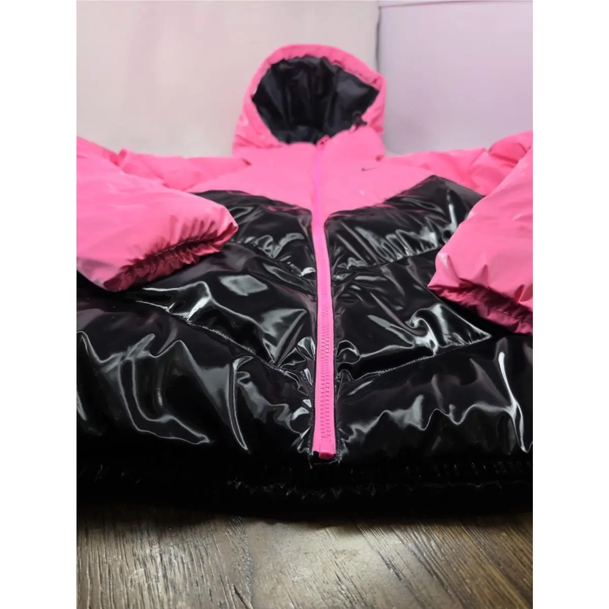 Nike clothing - therma-fit - Pink / Black (UPC: 198482140892) 1