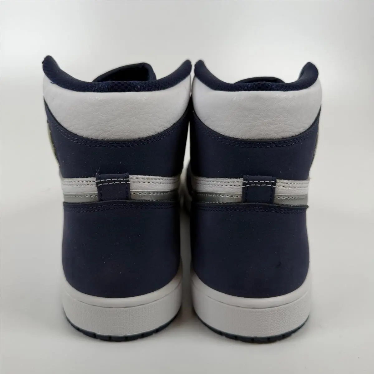 Nike shoes - Jordan 1 Retro High CO.JP Midnight Navy - Blue 3