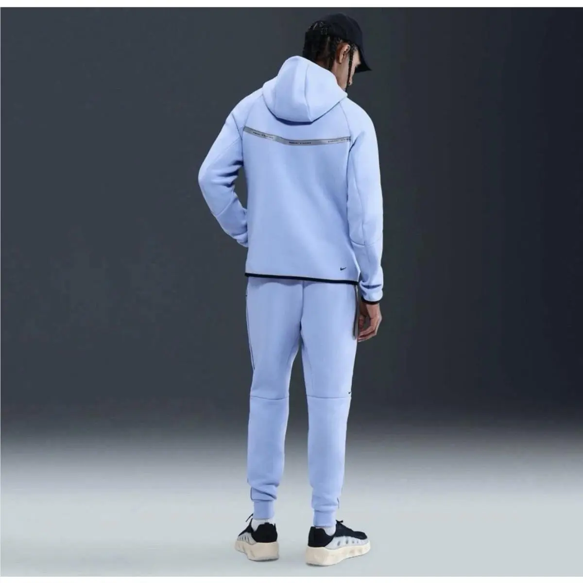 Nike clothing - Blue (UPC: 198484643476) 15