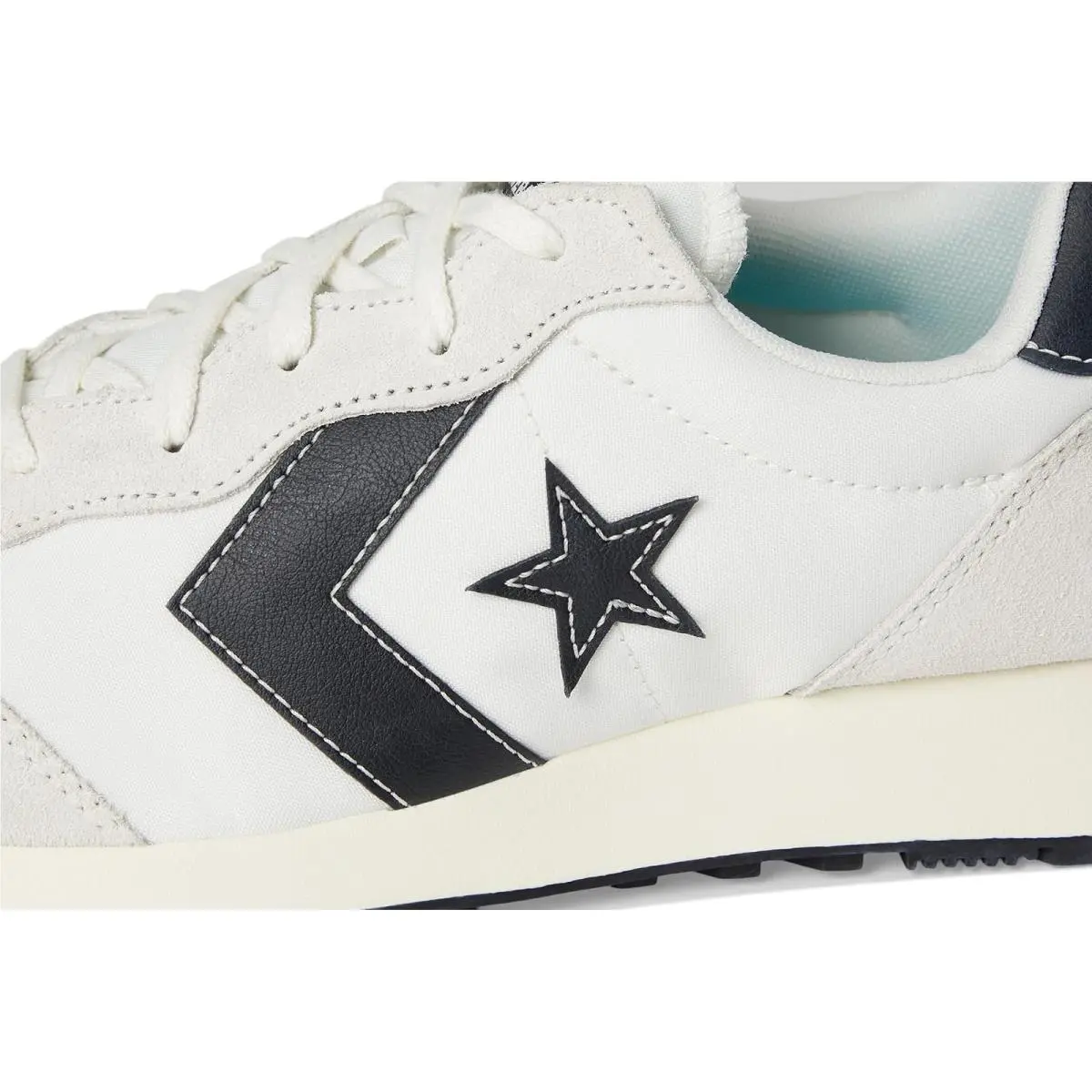 Converse shoes - Vintage White/Vintage White 4