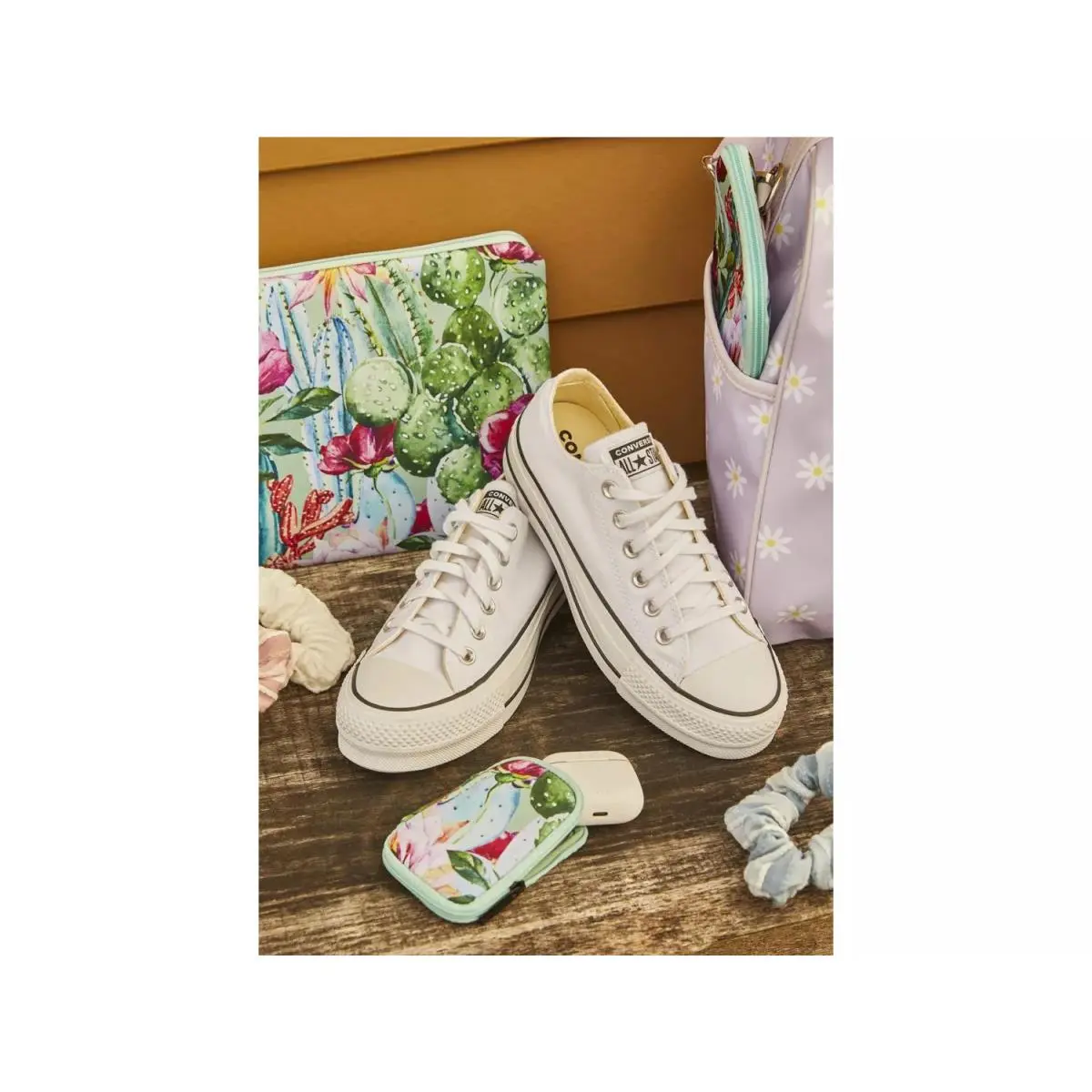 Converse shoes - White 18