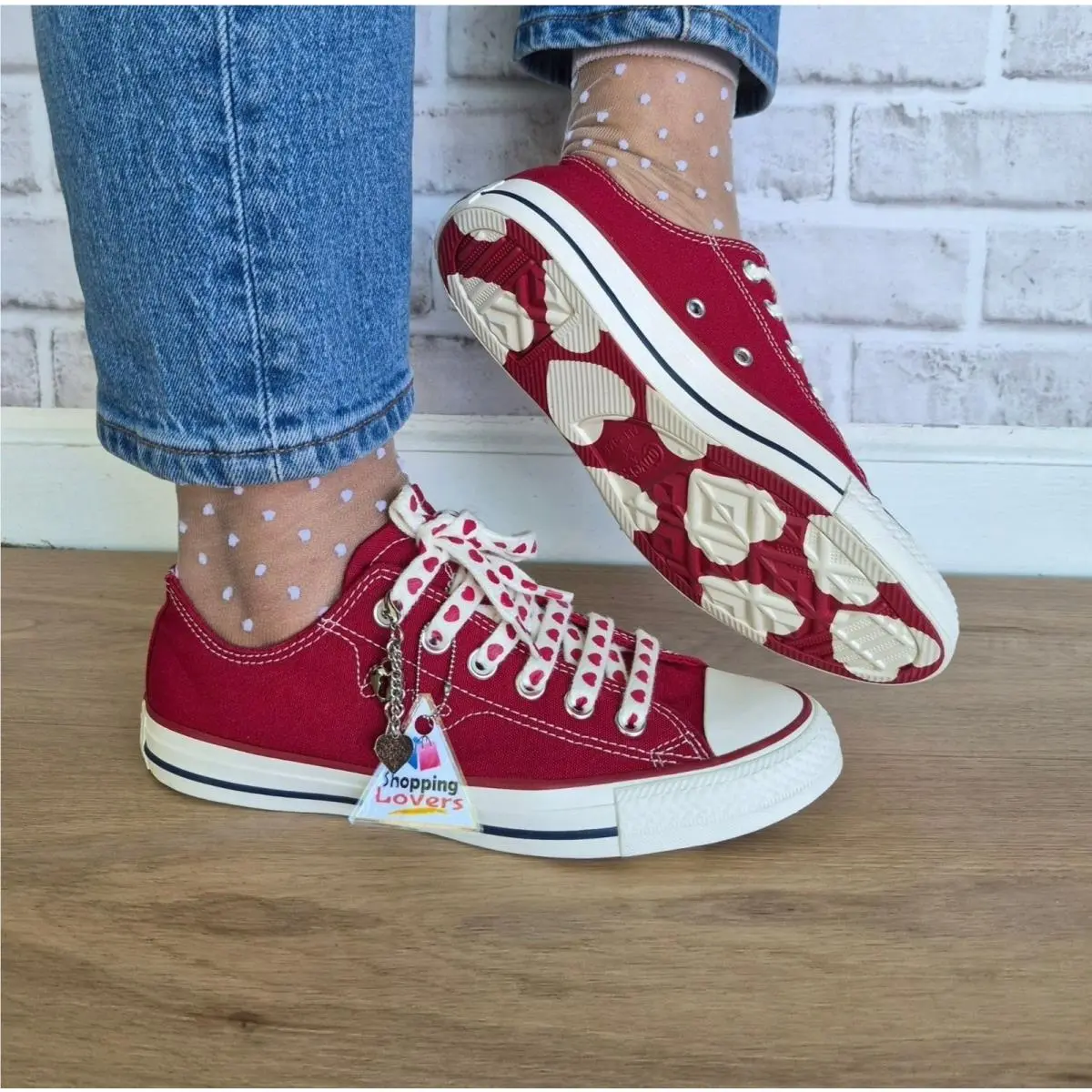⭐converse Chuck Taylor Valentine`s Day Low Sz 6 Womens Shoes Sneaker Red A19057C