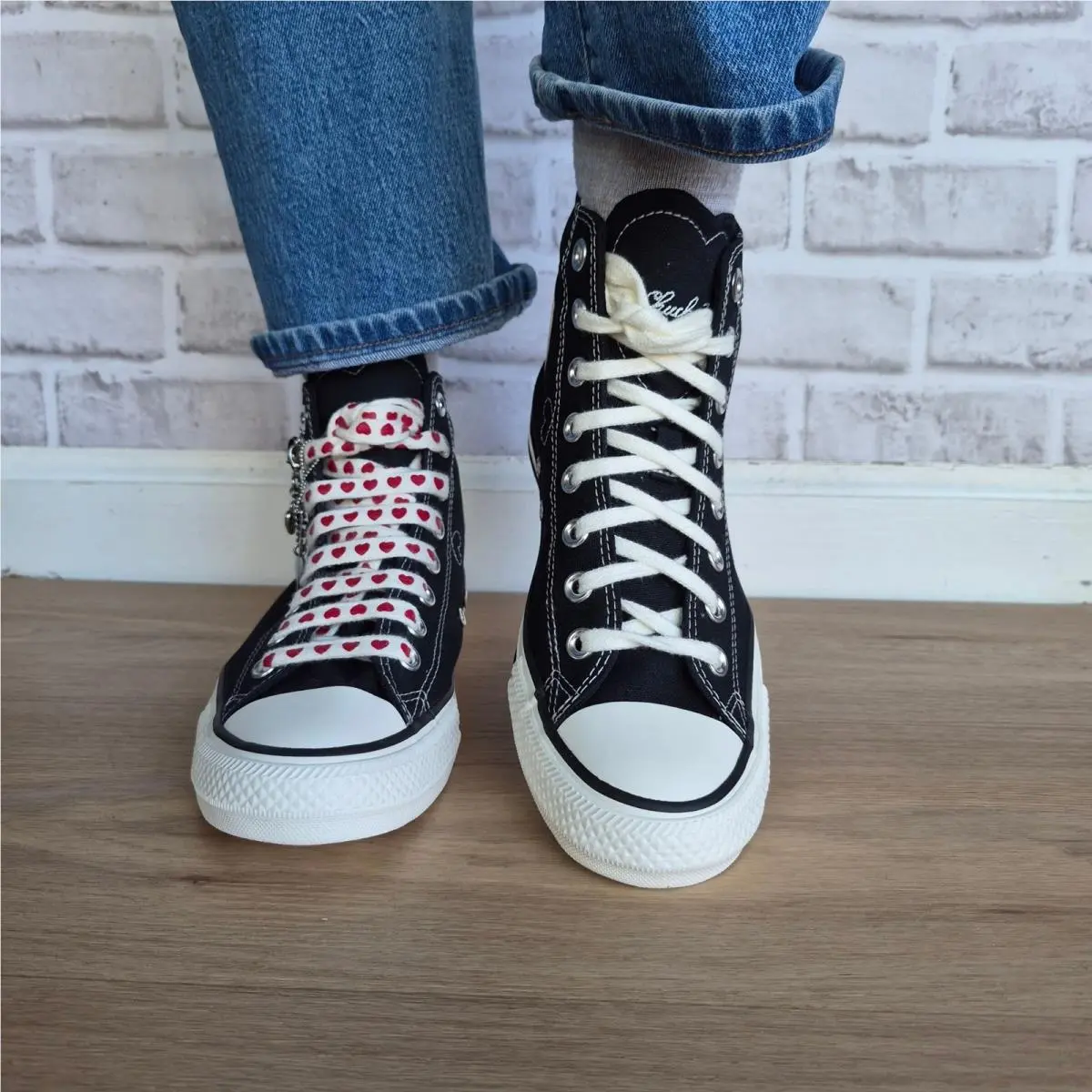 Converse shoes - Converse Chuck Taylor - Chuck Taylor - A19056C - Black 1