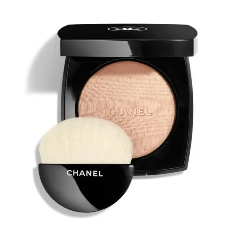 Chanel Poudre Lumiere Highlighting Powder 10 Ivory Gold