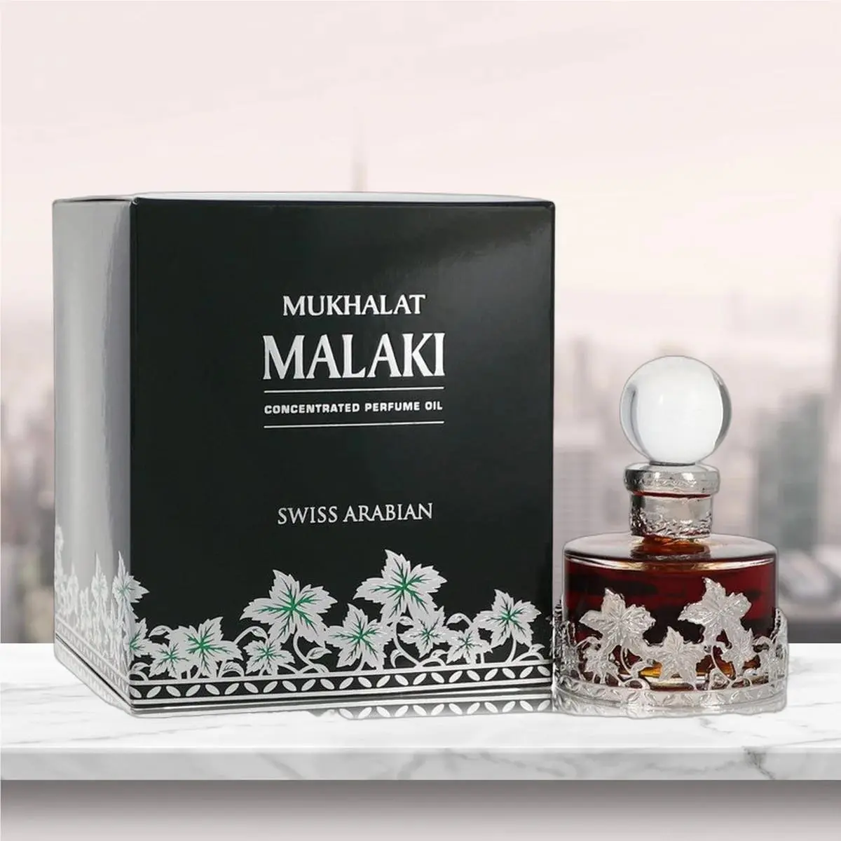 Swiss Arabian Mukhalat Malaki Concentrated Perfume Oil By Swiss Arabian - 1 oz