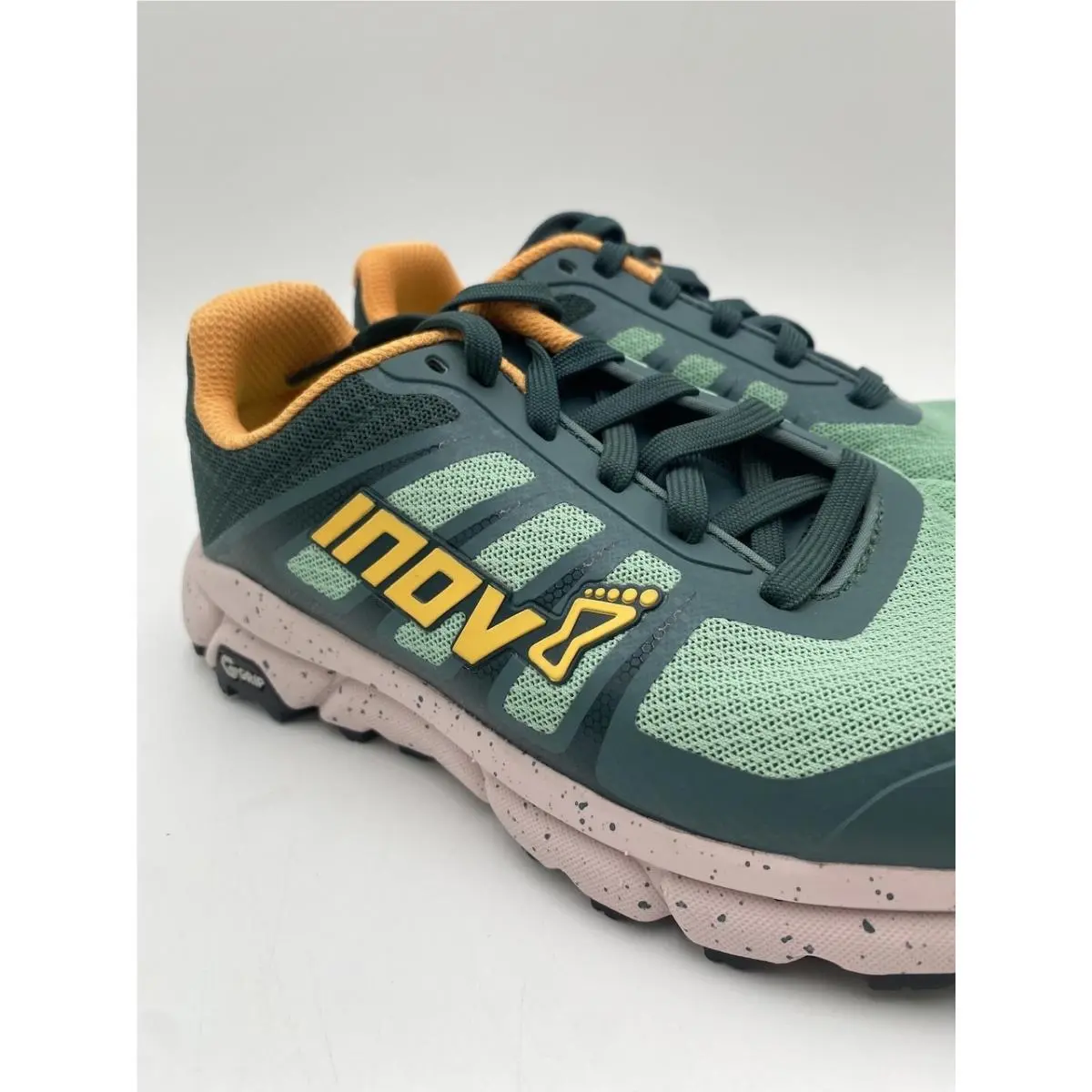 inov-8 shoes - Inov TRAILFLY G270 V2 - Inov TRAILFLY - Green 1
