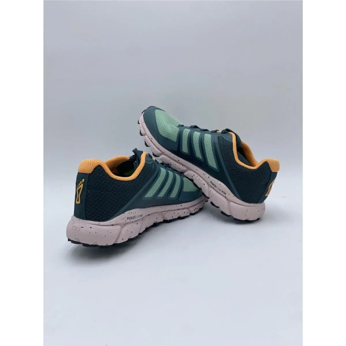 inov-8 shoes - Inov TRAILFLY G270 V2 - Inov TRAILFLY - Green 6