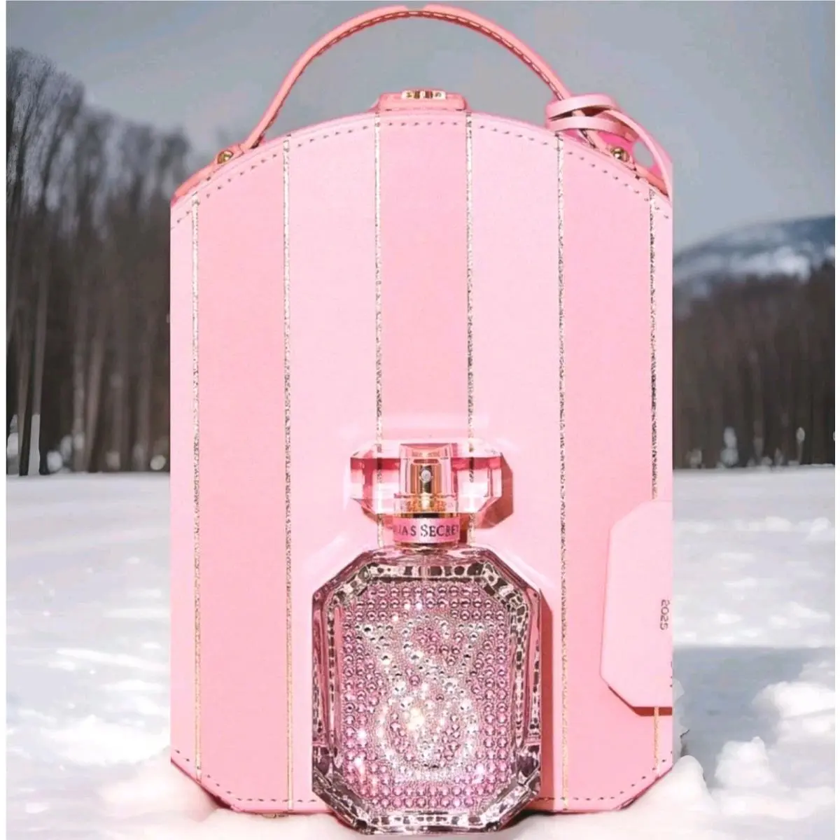 Victoria Secret Bombshell Runway Swarovski Crystal-encrusted 1.7 Fl.oz Parfum