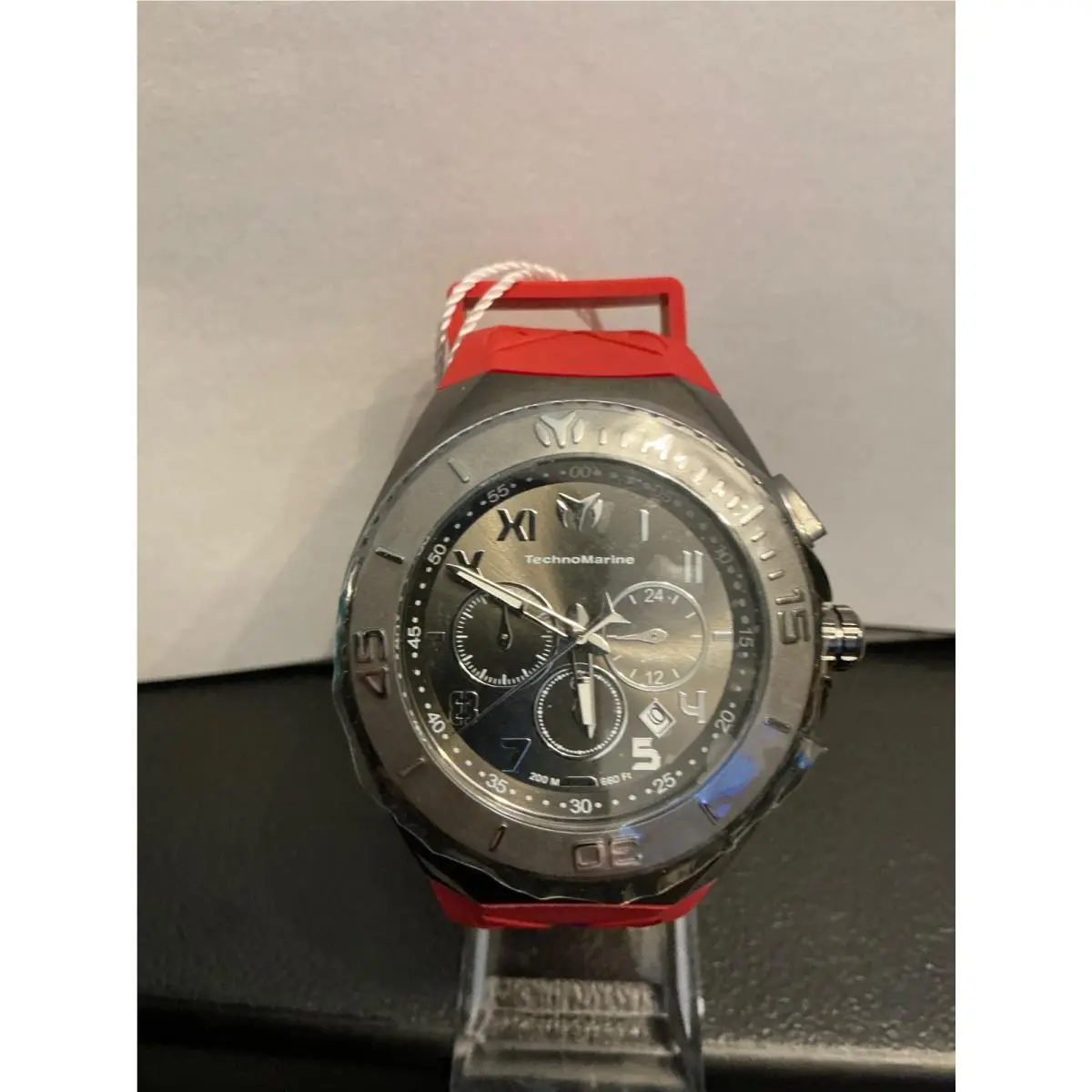 Technomarine TM-220000 Manta with Hard Shell Case by TechnoMarine