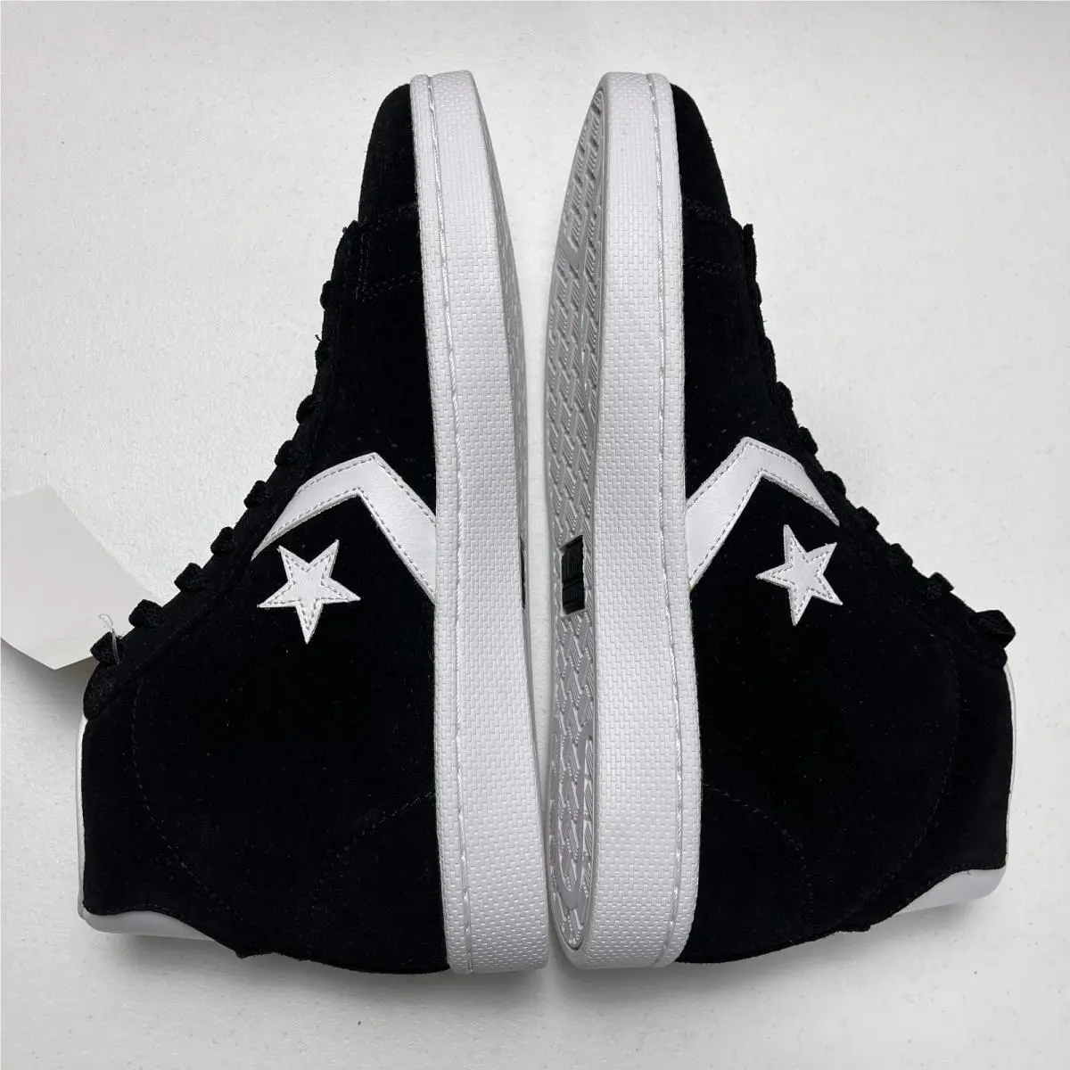 Converse shoes - Converse Pro Leather Mid - Pro Leather Mid - 135705C - Black & White 4
