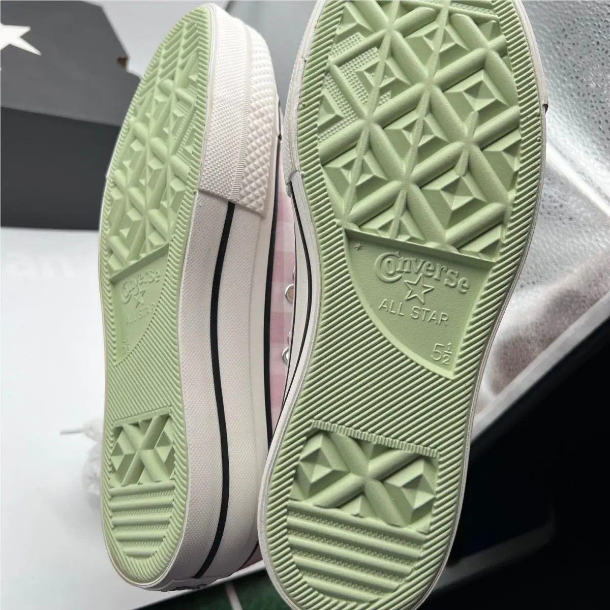 Converse shoes - Converse Chuck Taylor All Star Lift Hi - Pink 7