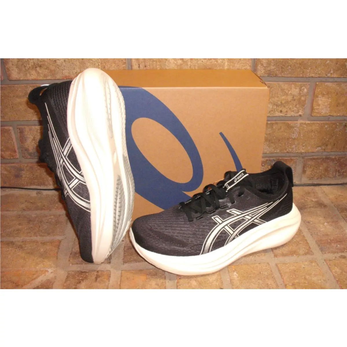 Asics shoes - Asics Nimbus 27 Running Shoe - 1012B753 002 - Black-Gray 4