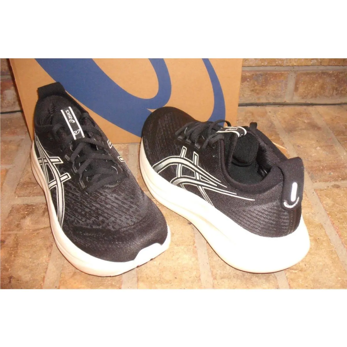 Asics shoes - Asics Nimbus 27 Running Shoe - 1012B753 002 - Black-Gray 6