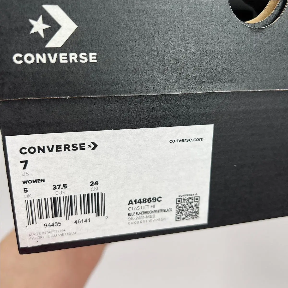 Converse shoes - Blue 3