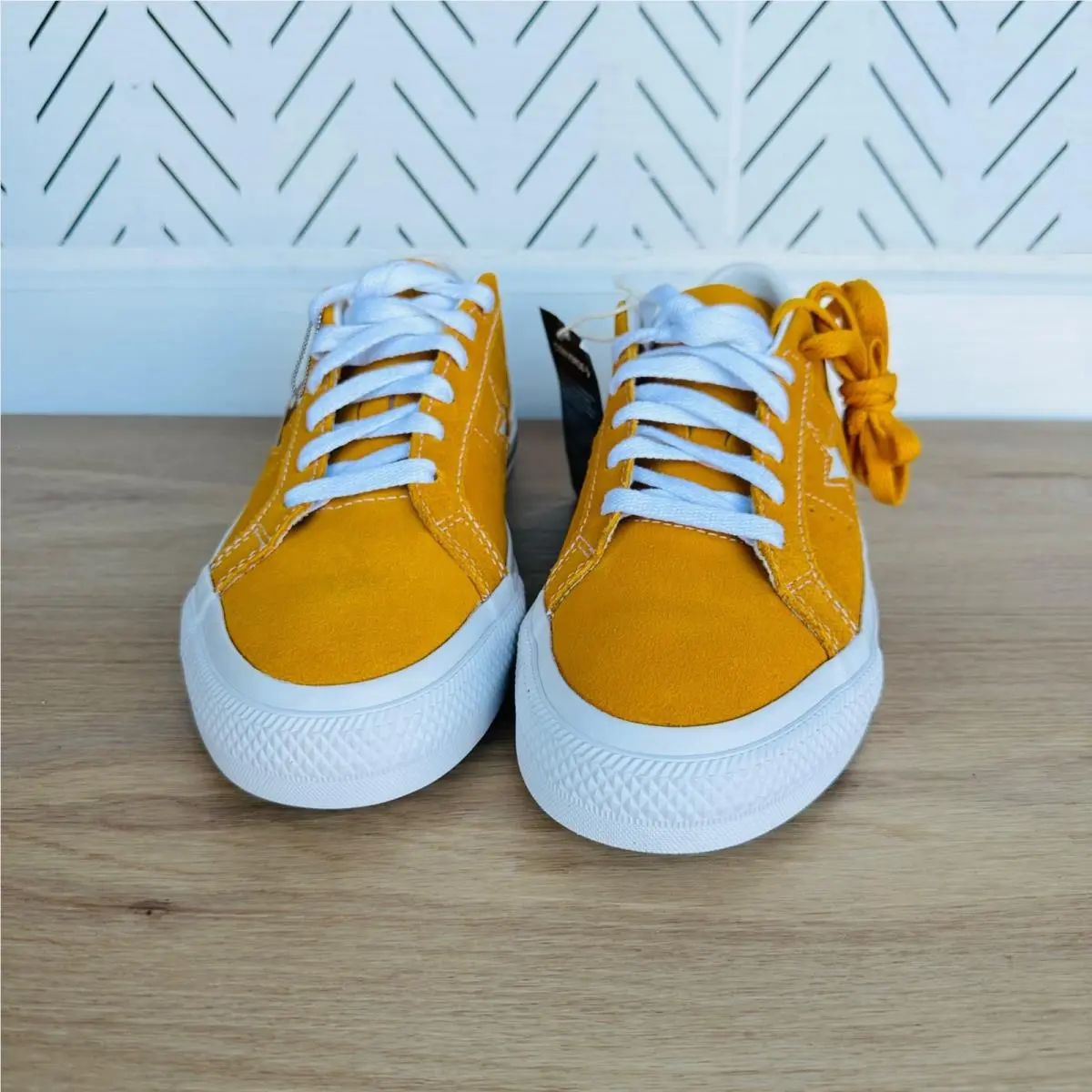 Converse shoes - RUN STAR TRAINER OX - RUN STAR TRAINER - Yellow (UPC: 194435206400) 1