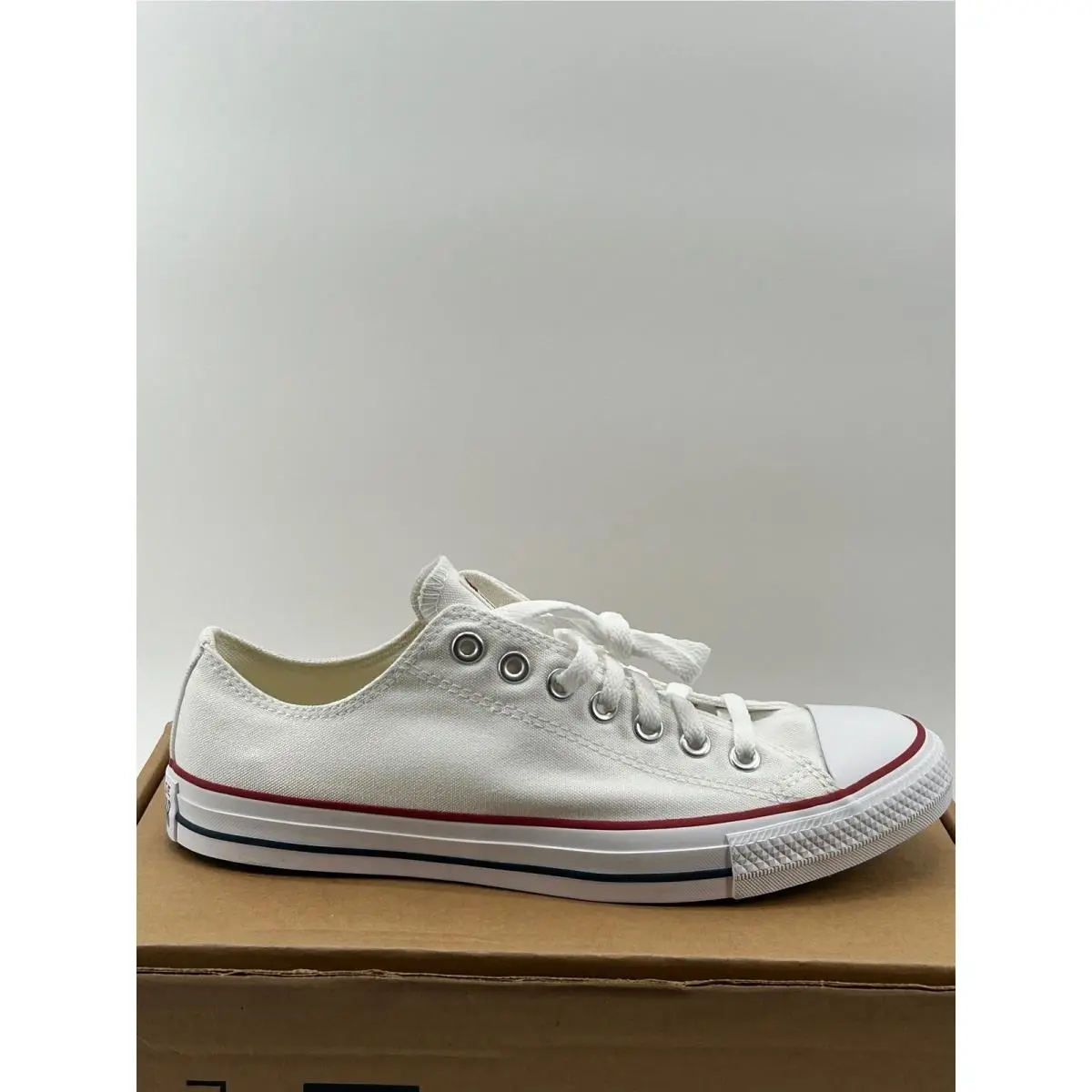 Converse Chuck Taylor All Star Low Top Mens 9 Womens 11 White M7652C Sneakers