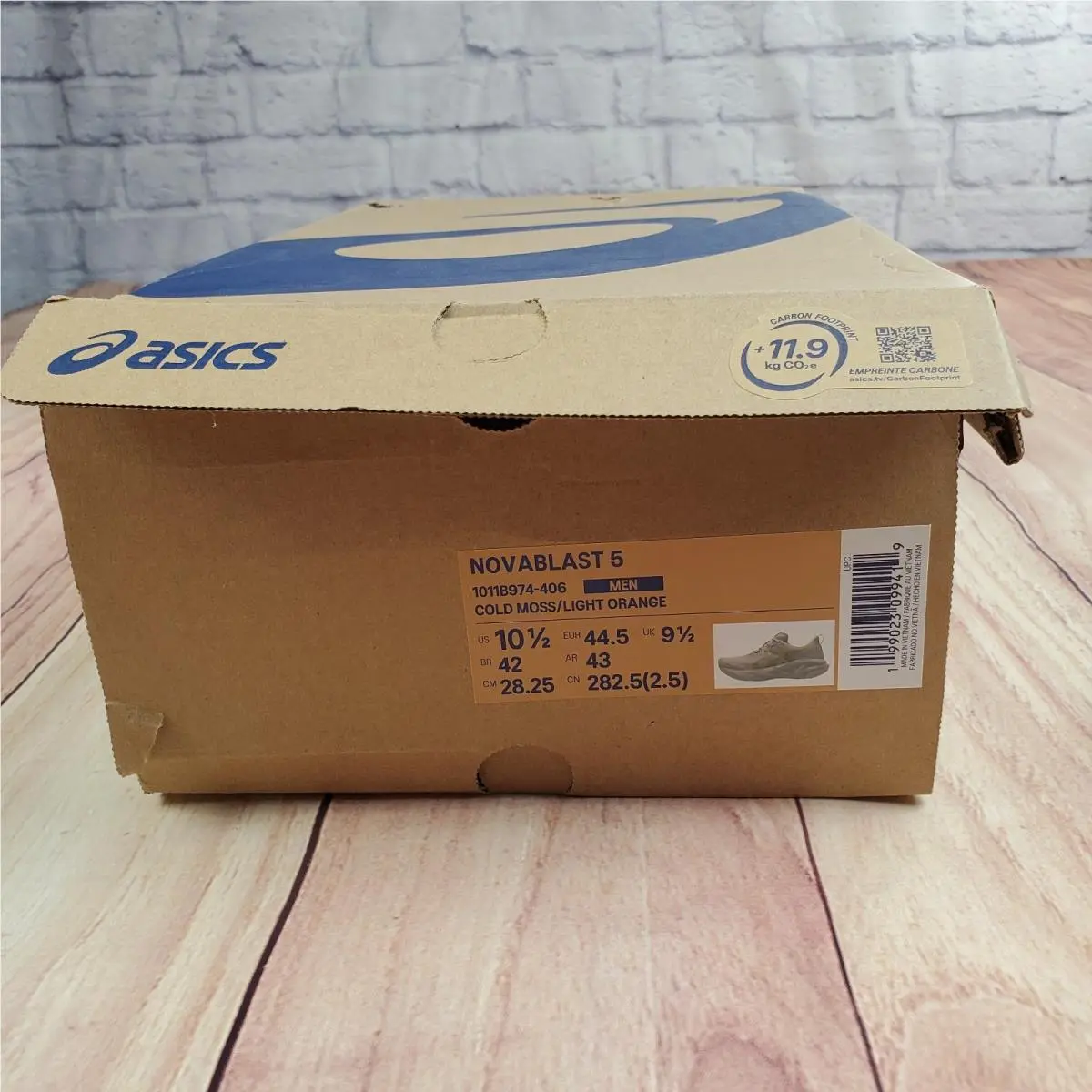 Asics shoes - ASICS Novablast 5 - Novablast - 1011B974-406 - Cold Moss/Light Orange, Manufacturer: Cold Moss/Light Orange 7