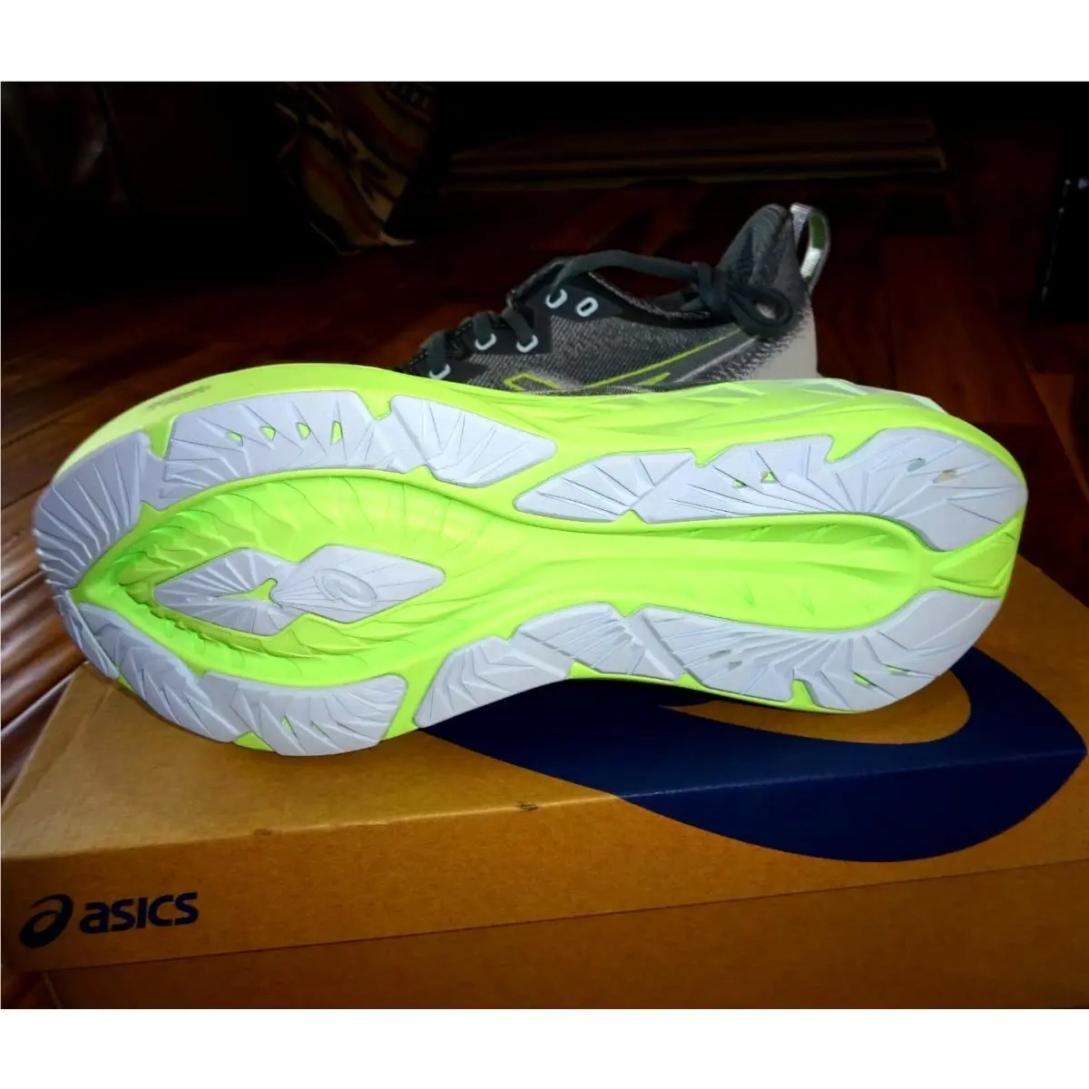 Asics shoes - Novablast 4 - Novablast - 1011B905-020 - Gray 4