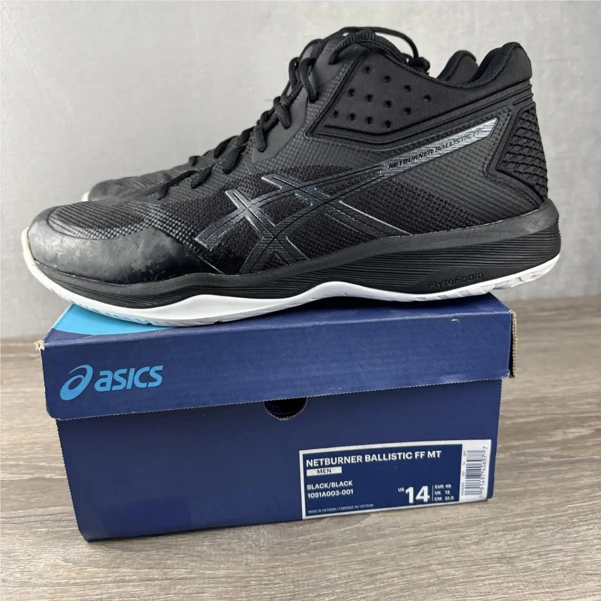 Asics shoes - ASICS Netburner Ballistic FF MT - Black 7