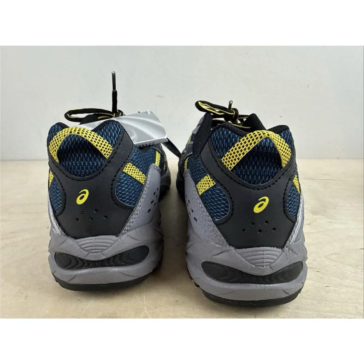 Asics shoes - ASICS Gel Venture - Gel Venture - Gray 4