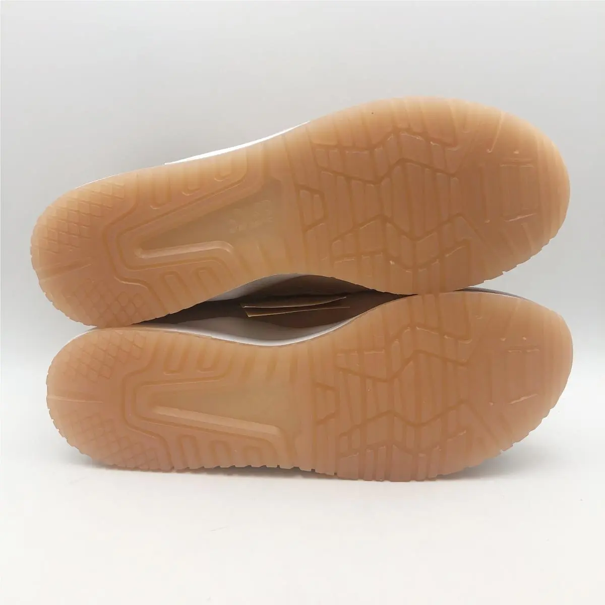 Asics shoes - Beige (UPC: 196074466382) 9