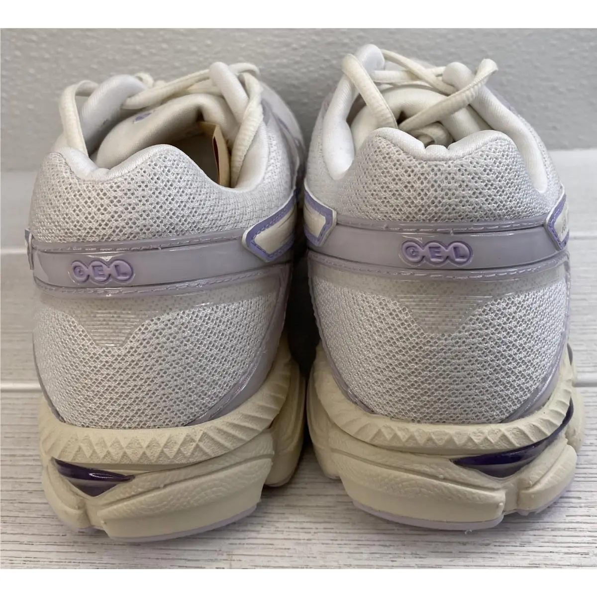 Asics shoes - White (UPC: 199023180339) 0
