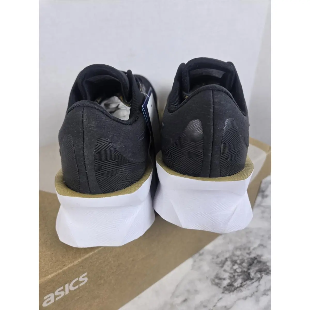 Asics shoes - ASICS Novablast - Novablast - Black 10