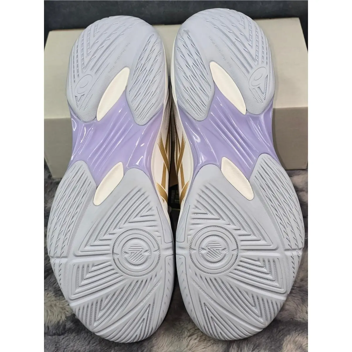 Asics shoes - ASICS GEL-Rocket 11 - Court sneakers - White 4