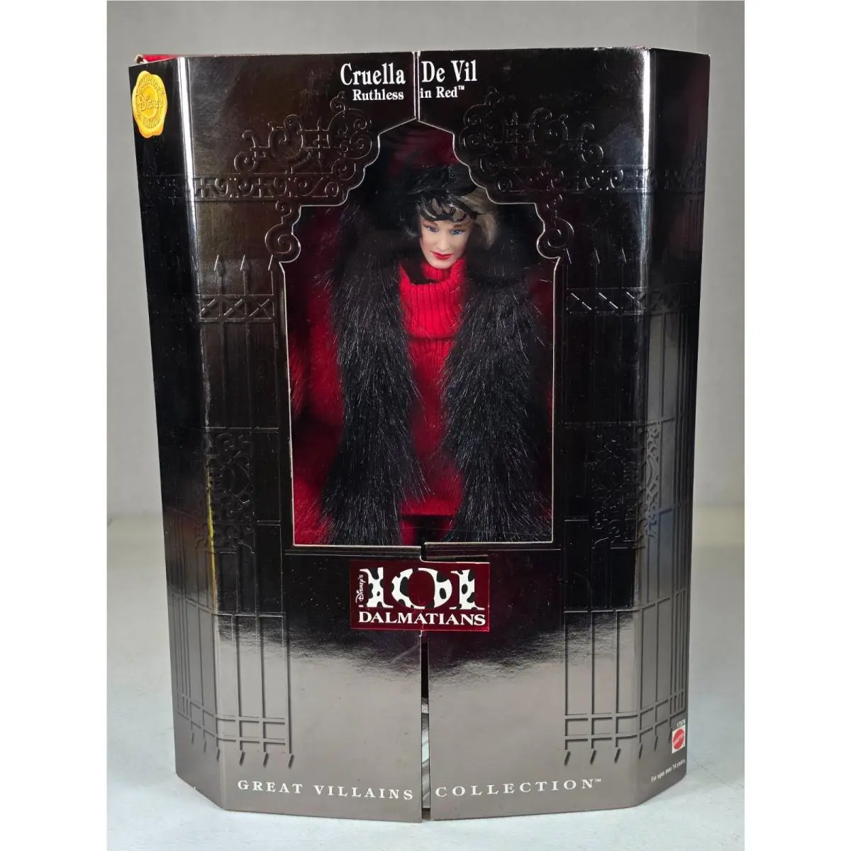 Disney 101 Dalmatians Cruella De Vil Ruthless in Red Great Villains Doll Mattel