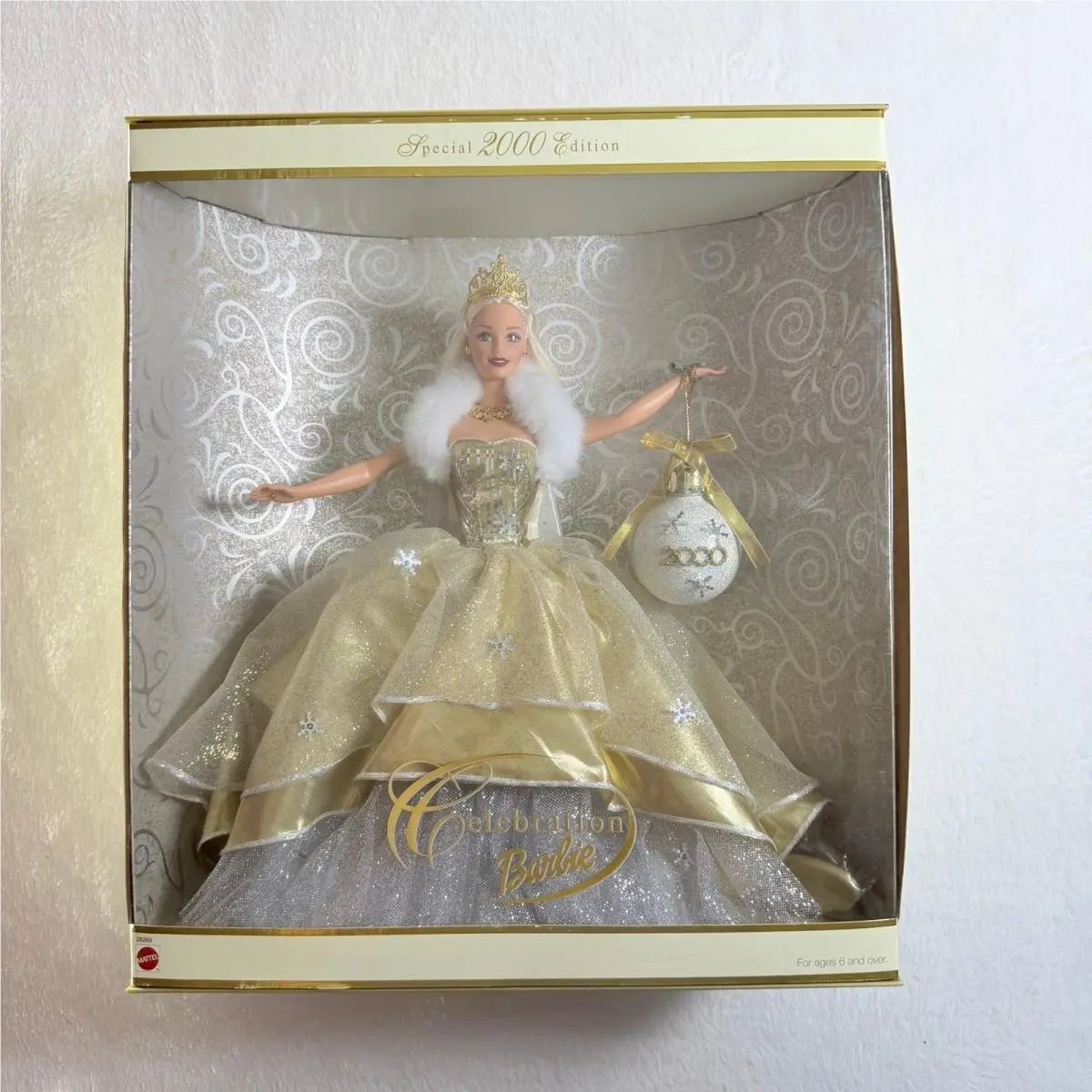 Mattel Celebration Barbie Special 2000 Edition Gold Gown Holiday Doll 28269