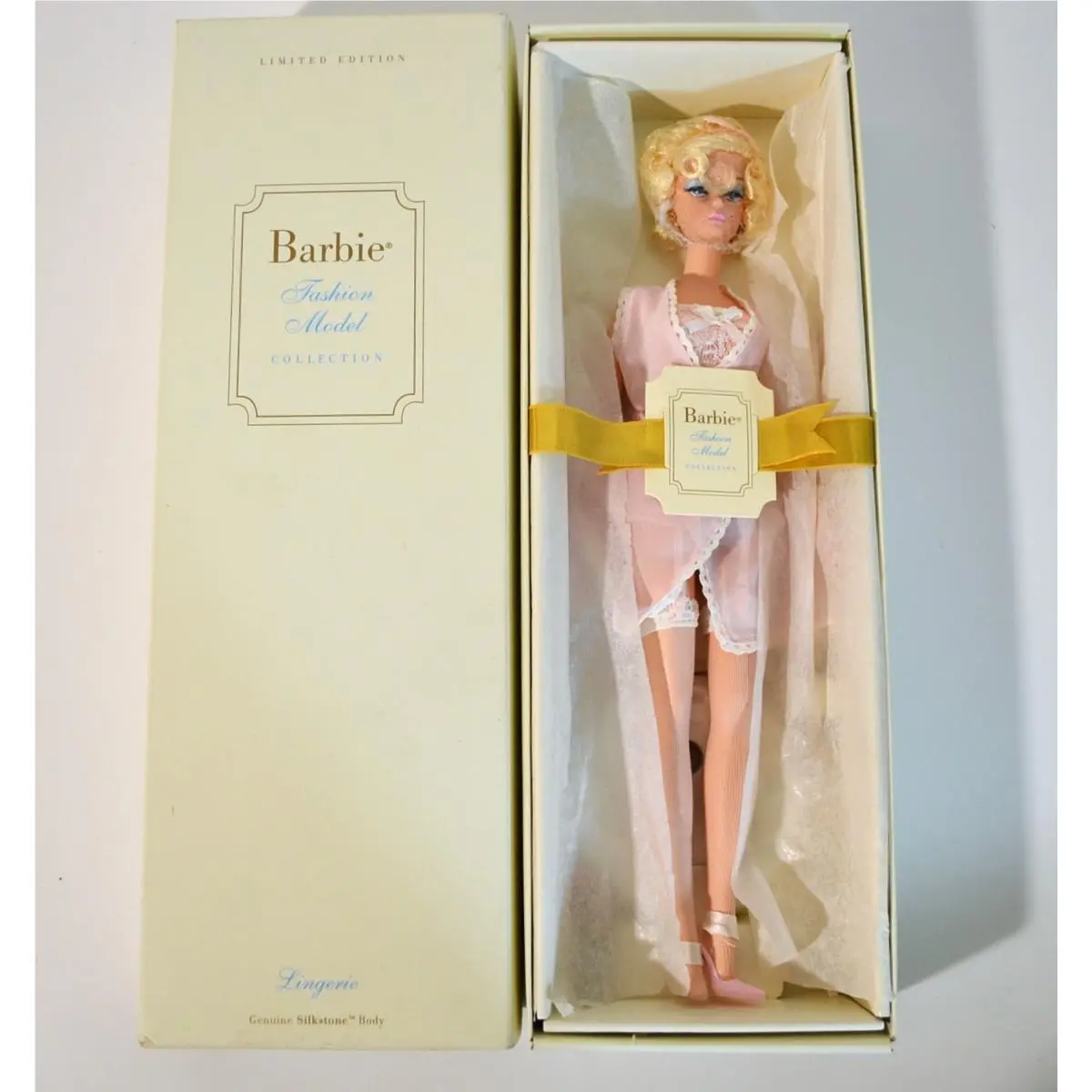 Vintage Lingerie Barbie Doll Limited Edition No. 55498 Nrfb