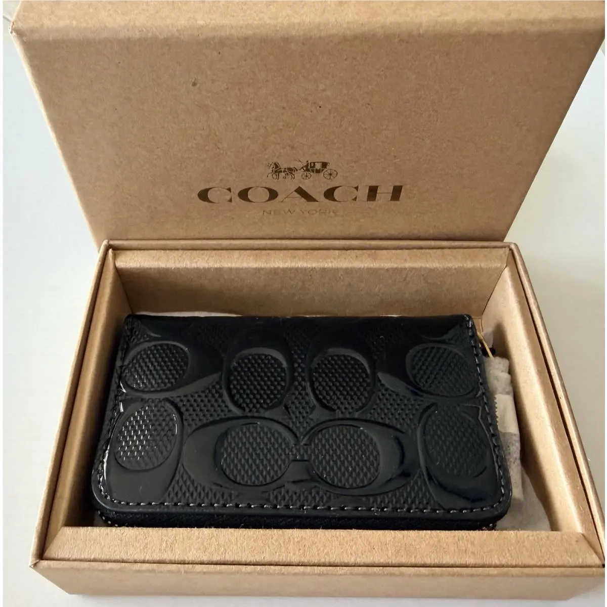 Coach CCH31B Signatura Black Patent Leather Zip Around Card Case