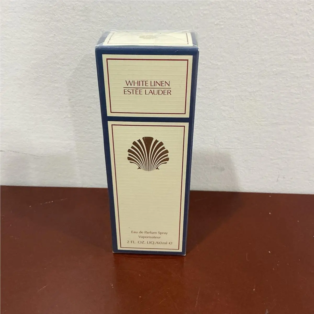 White Linen by Estee Lauder Eau De Parfum Spray 2 oz For Women