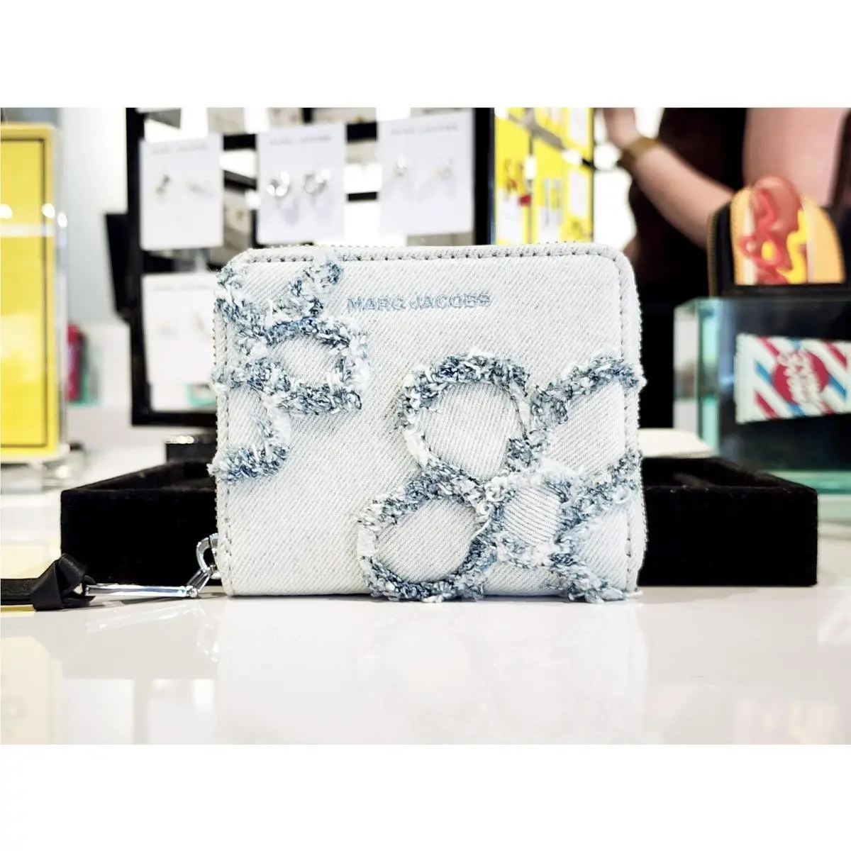 Latest Marc Jacobs The Daisy Denim Mini Compact Wallet