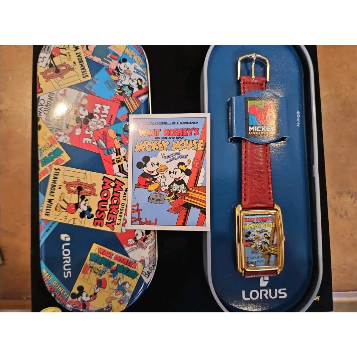 Vtg Lorus Mickey Mouse Watch Building a Building Walt Disney