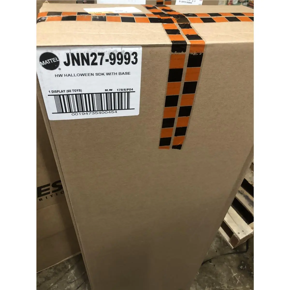 2026 Hot Wheels Halloween 60 Car Floor Shipper Display JNN27-9993
