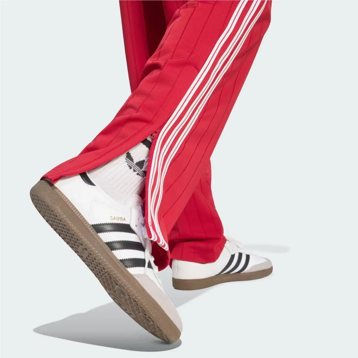 Adidas clothing - adidas Adicolor - Adicolor - KE4134 - Team Victory Red 4