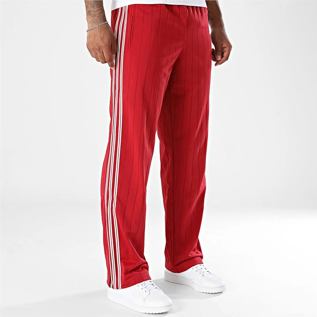 Adidas clothing - adidas Adicolor - Adicolor - KE4134 - Team Victory Red 9