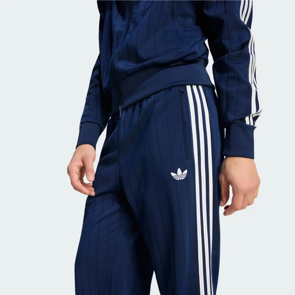 Adidas clothing - adidas Adicolor - Adicolor - KE4135 - Night Indigo 6