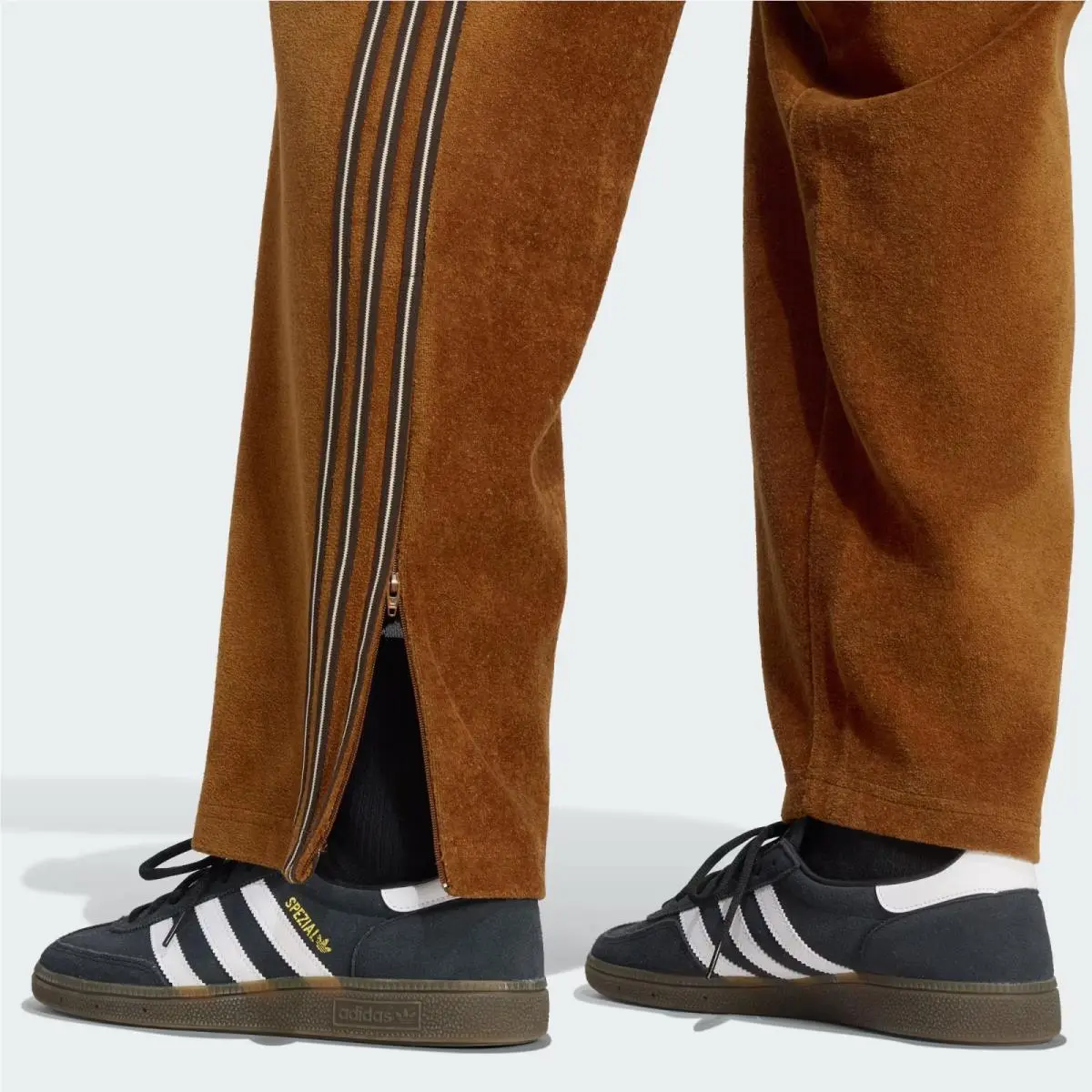 Adidas clothing - adidas Originals - Originals - KE4164 - Dusky Bronze 4