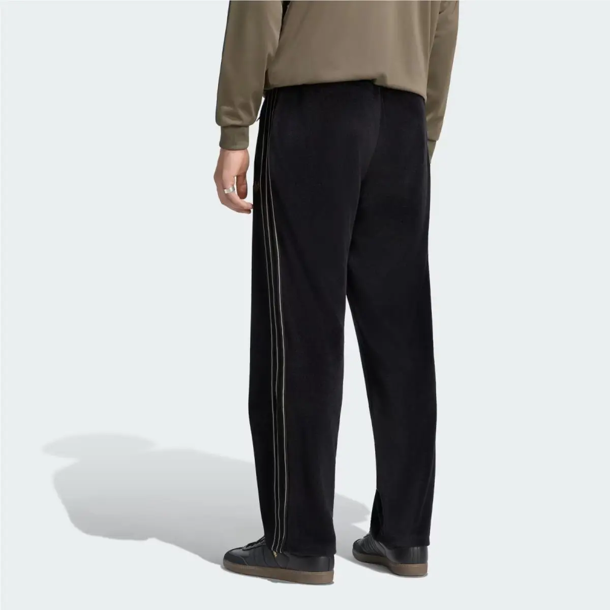Adidas clothing - adidas Originals - Originals - KS4100 - Black 7
