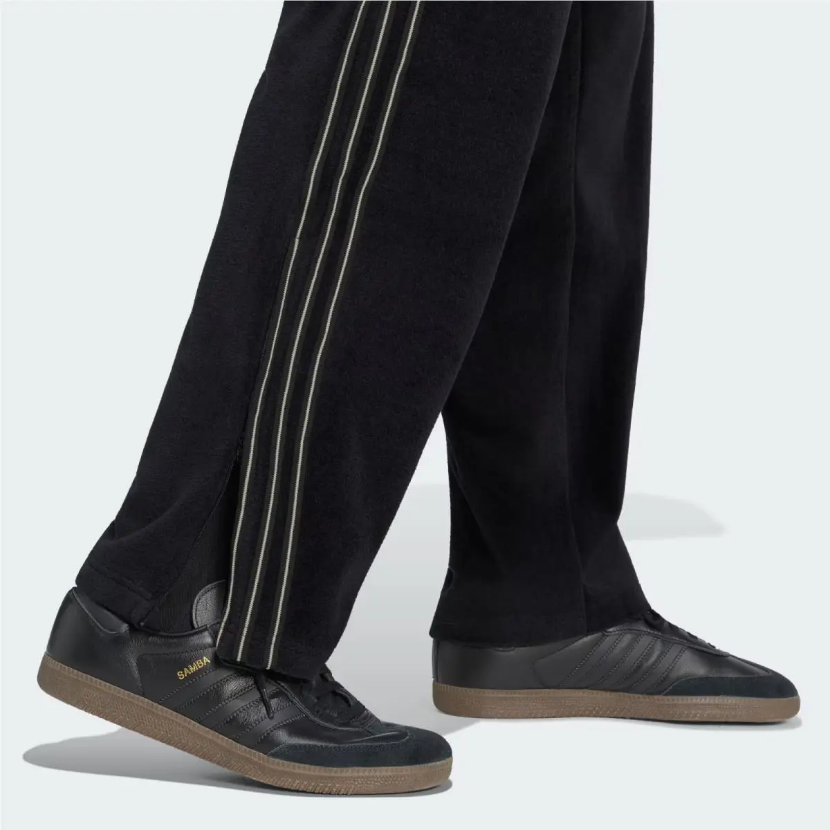 Adidas clothing - adidas Originals - Originals - KS4100 - Black 18