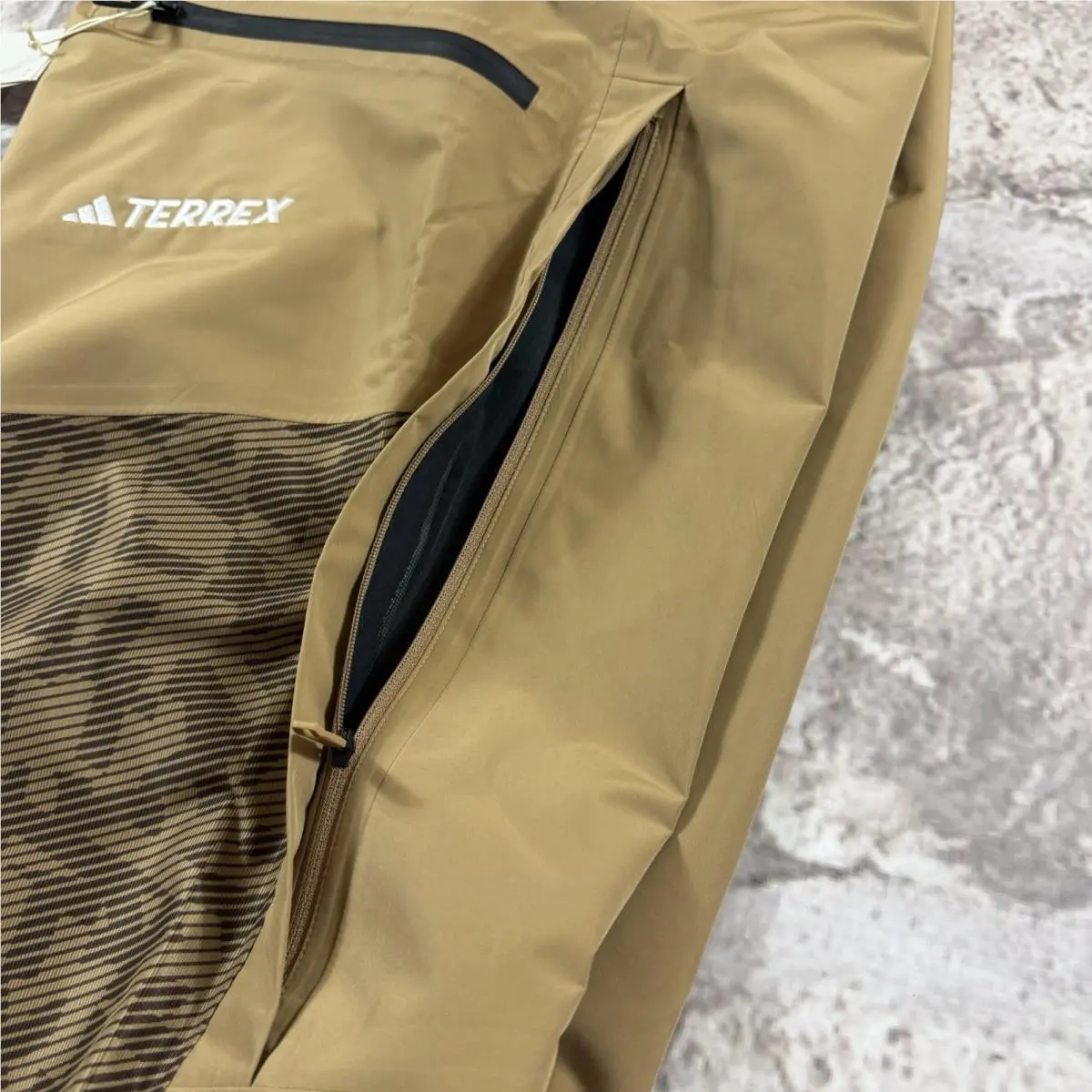 Adidas clothing - Adidas Terrex Utilitas - Terrex Utilitas - JN3092 - Brown 8